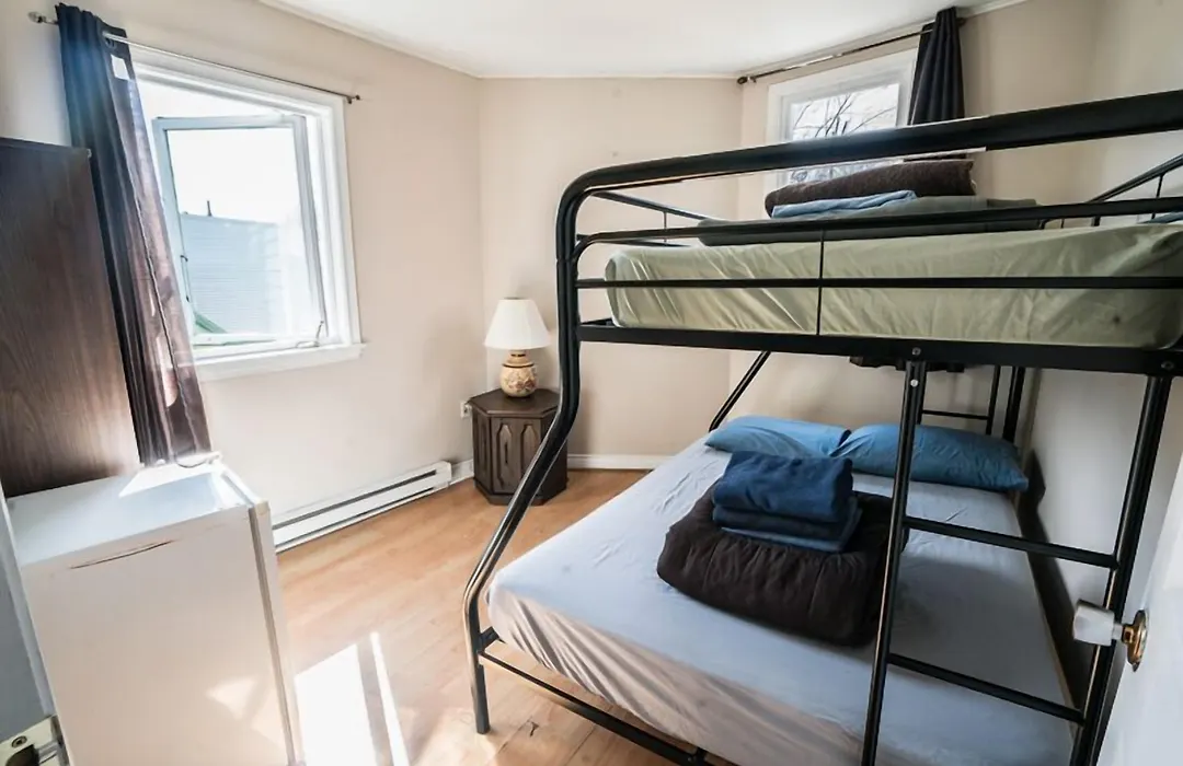 City Hostel-Hi-St.John'S-1